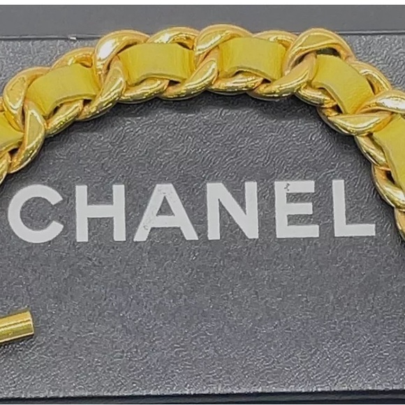 Auth CHANEL Bracelet W/Box - Picture 14 of 14